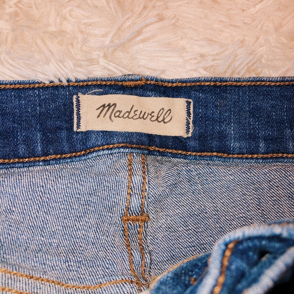 Madewell 9” high rise skinny jeans size 31